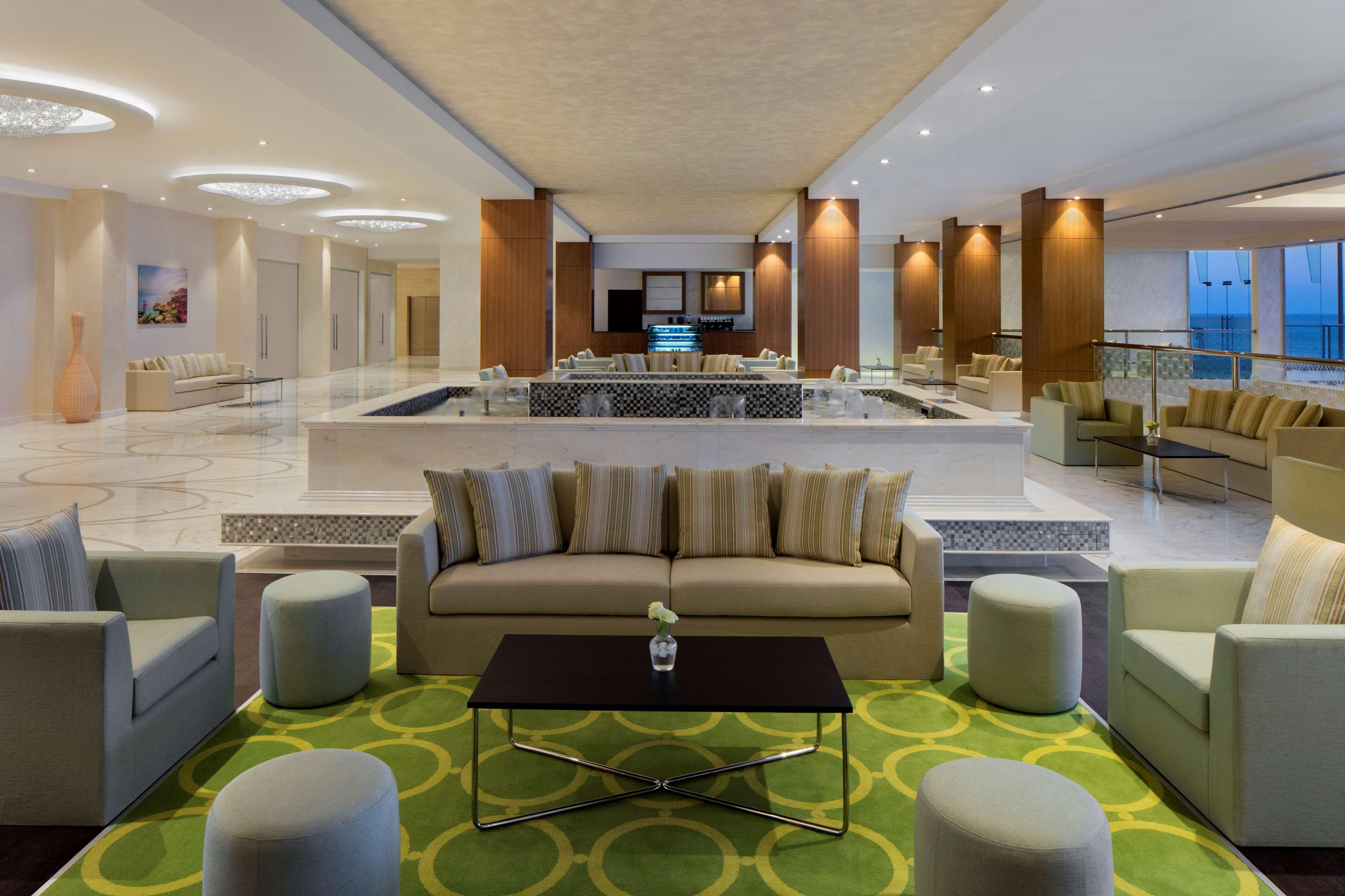 Radisson Blu Hotel & Resort, Sohar Εξωτερικό φωτογραφία Lobby