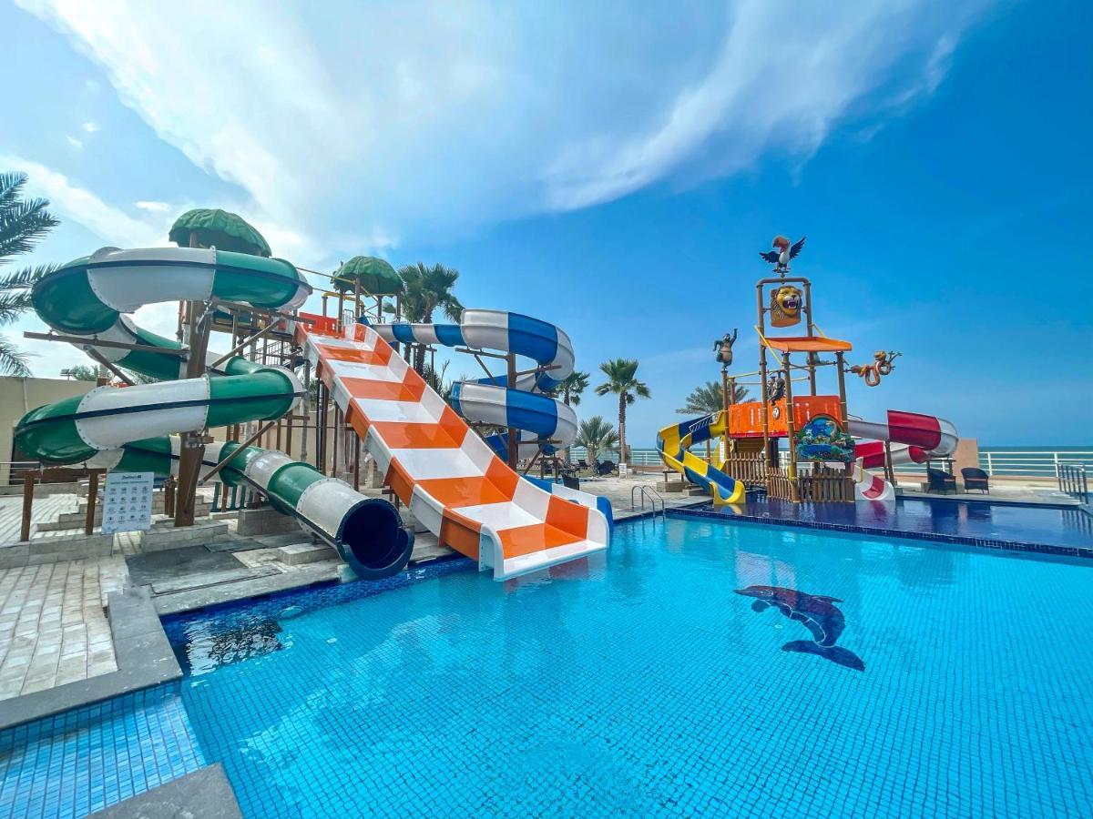 Radisson Blu Hotel & Resort, Sohar Εξωτερικό φωτογραφία Aqua Park