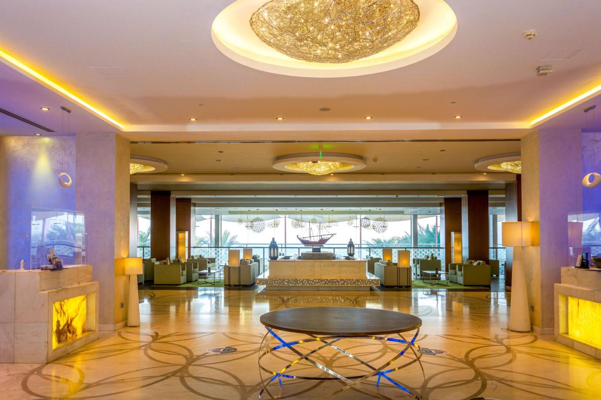 Radisson Blu Hotel & Resort, Sohar Εξωτερικό φωτογραφία Lobby
